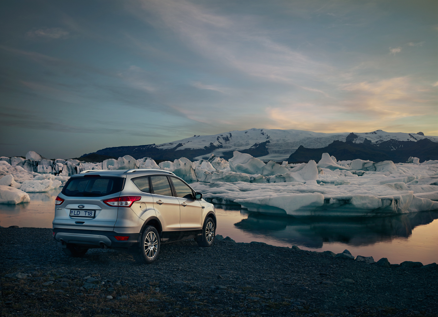 Partition - ICELAND_FORD_KUGA_4.jpg